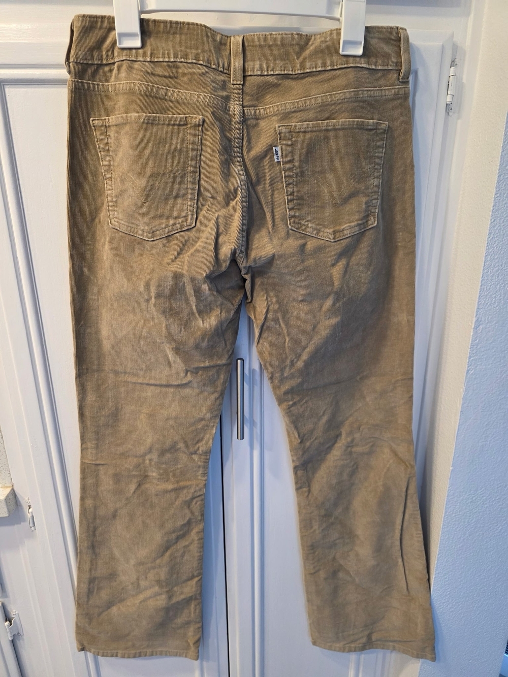 Levi's Women's Corduroy Bootcut Pants in Khaki ~ Size 10 Slender 526 - Picture 3 of 10